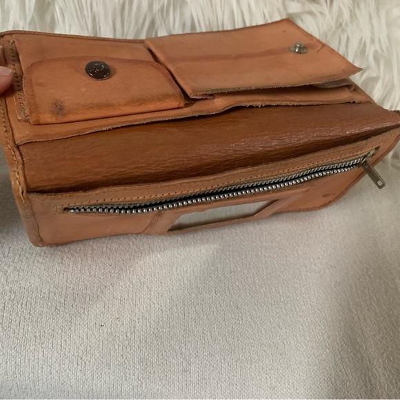 Vintage Tooled Leather Rose Floral Zipper Mirror Wallet - Picture 5 of 11